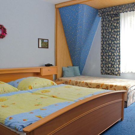 Zum Dorfschullehrer Apartment Lübbenau Екстериор снимка