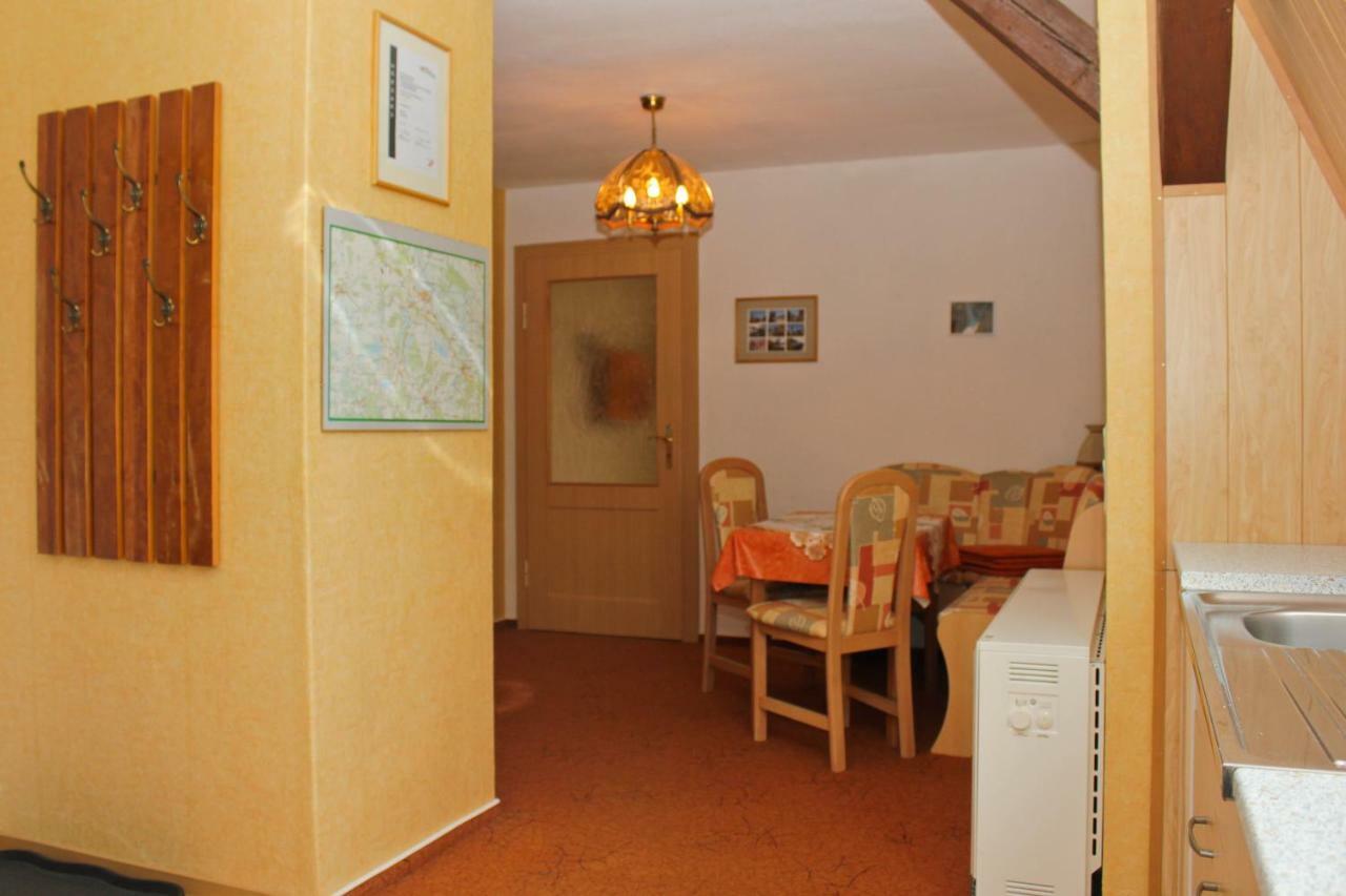 Zum Dorfschullehrer Apartment Lübbenau Екстериор снимка