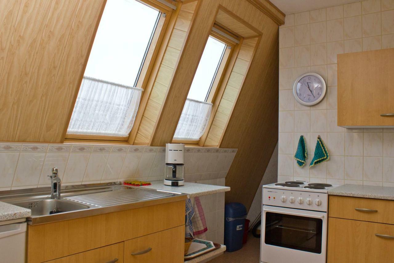 Zum Dorfschullehrer Apartment Lübbenau Екстериор снимка